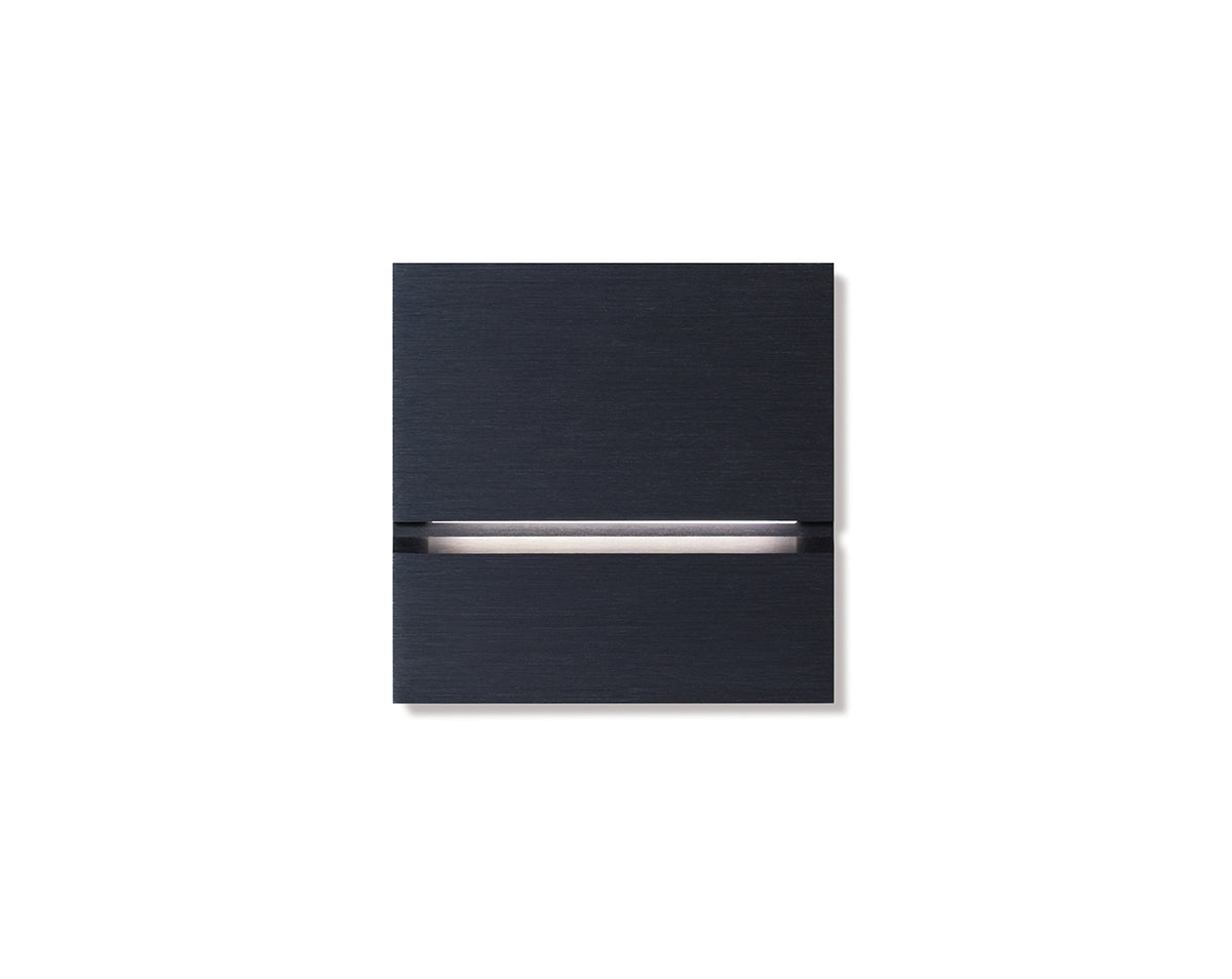 Via front - brushed black