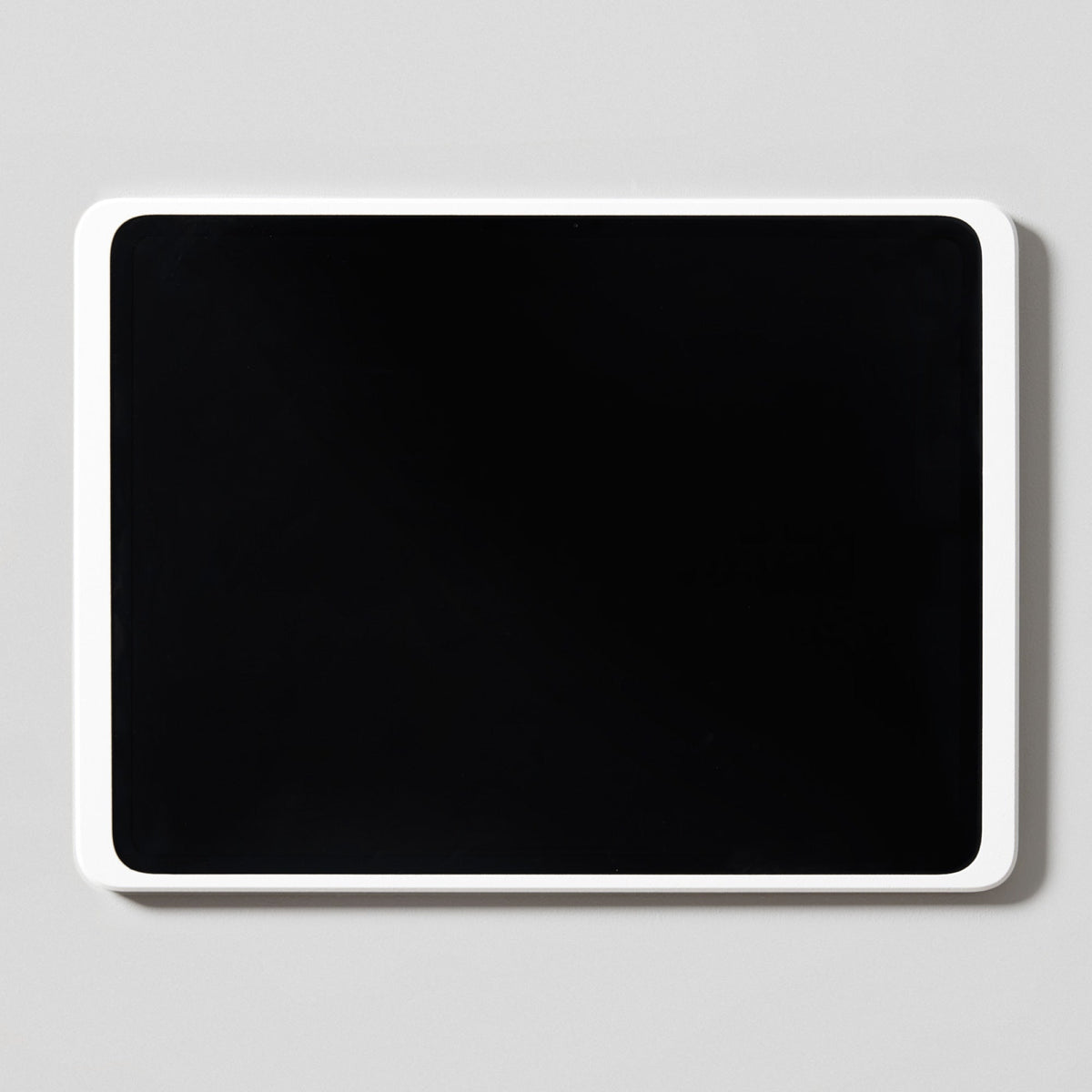 Displine Dame Wall 2.0 для iPad Pro 13″ (2024)